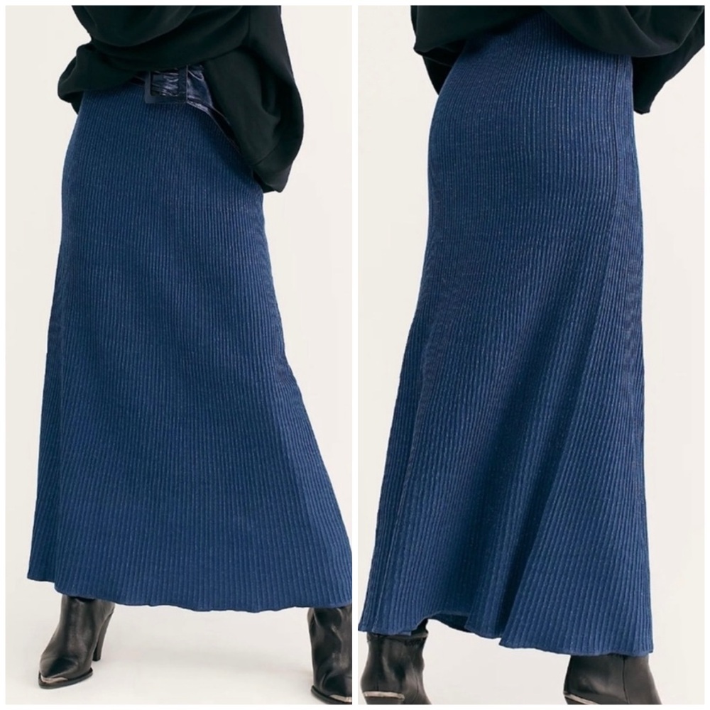 ⭐️closet closing 10/15⭐️Free People Shine Bright Ribbed Metallic Thread Skirt